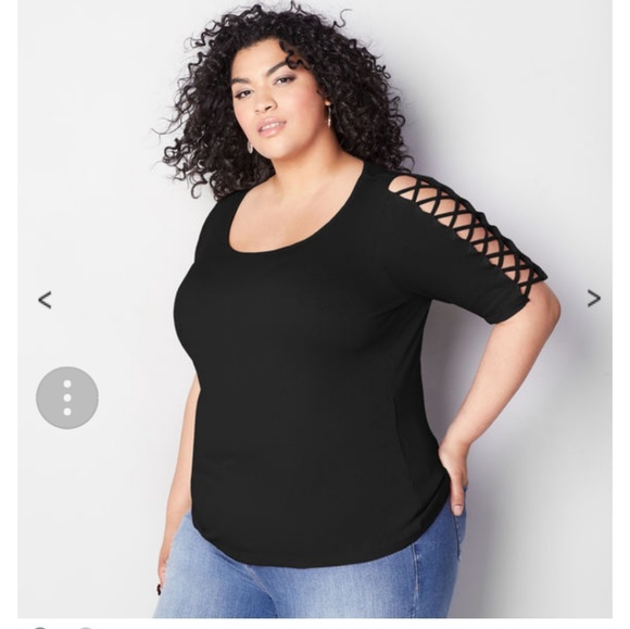 Avenue Tops - Criss cross ribbed knit top